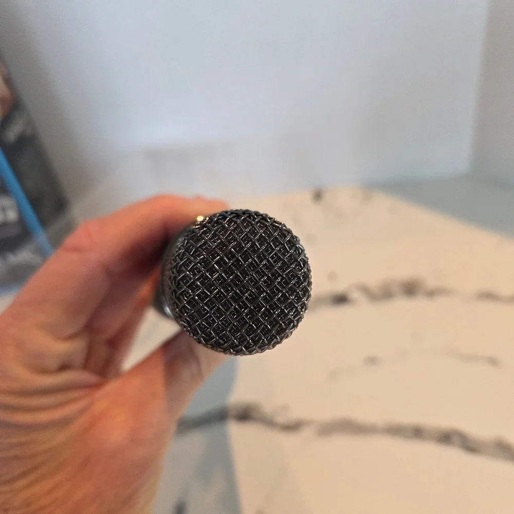 SmartGear Wireless Karaoke Microphone Built-in Speaker Bluetooth‎ Rechargeable